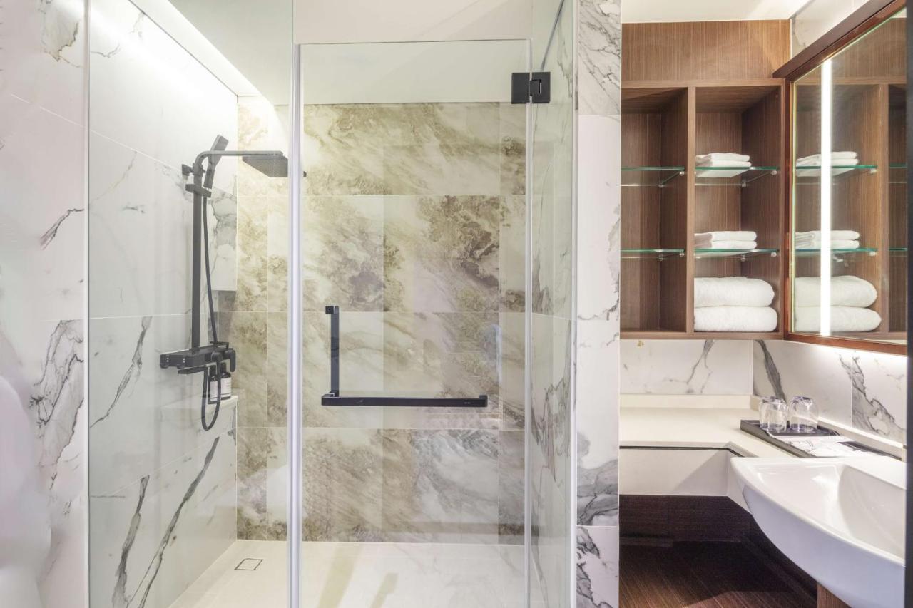 Best Western Click Sathorn 11 曼谷 外观 照片