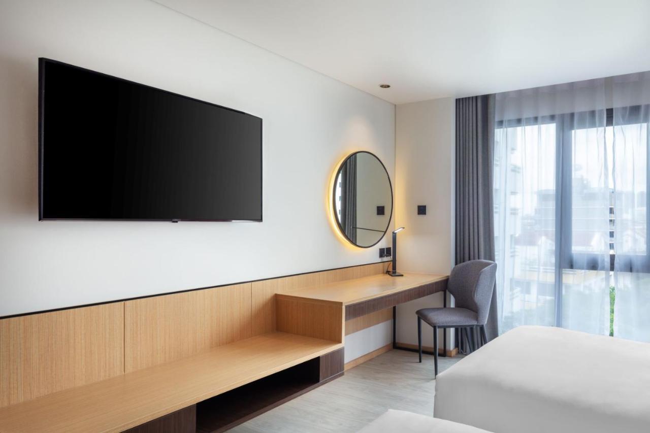 Best Western Click Sathorn 11 曼谷 外观 照片