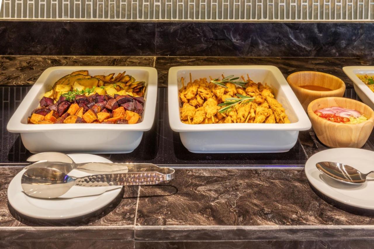 Best Western Click Sathorn 11 曼谷 外观 照片