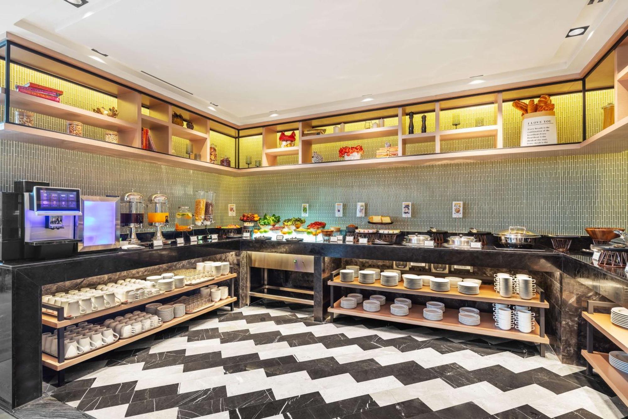 Best Western Click Sathorn 11 曼谷 外观 照片
